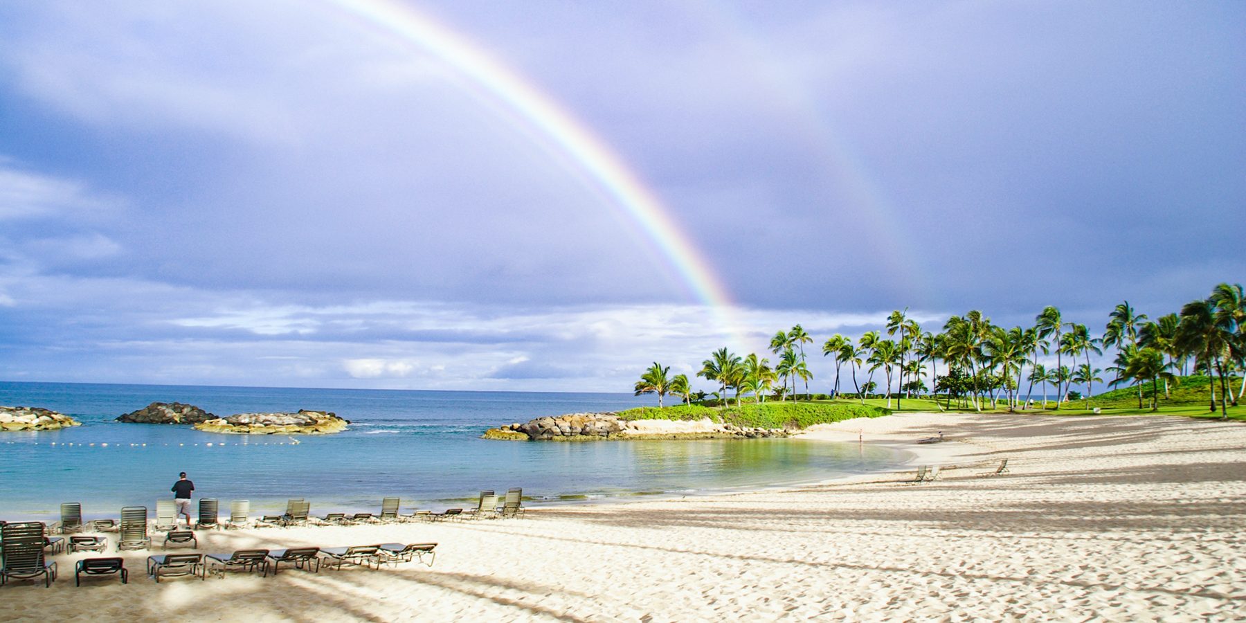 ハワイのビーチのイメージ写真